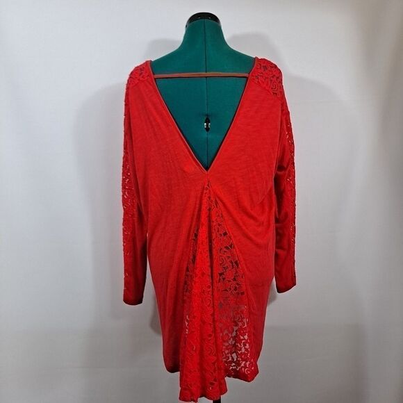 Torrid Ladies l/s top NWOT - Picture 4 of 9